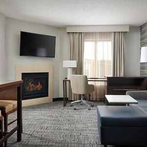 1 Bedroom Suite 1 King Sofa bed